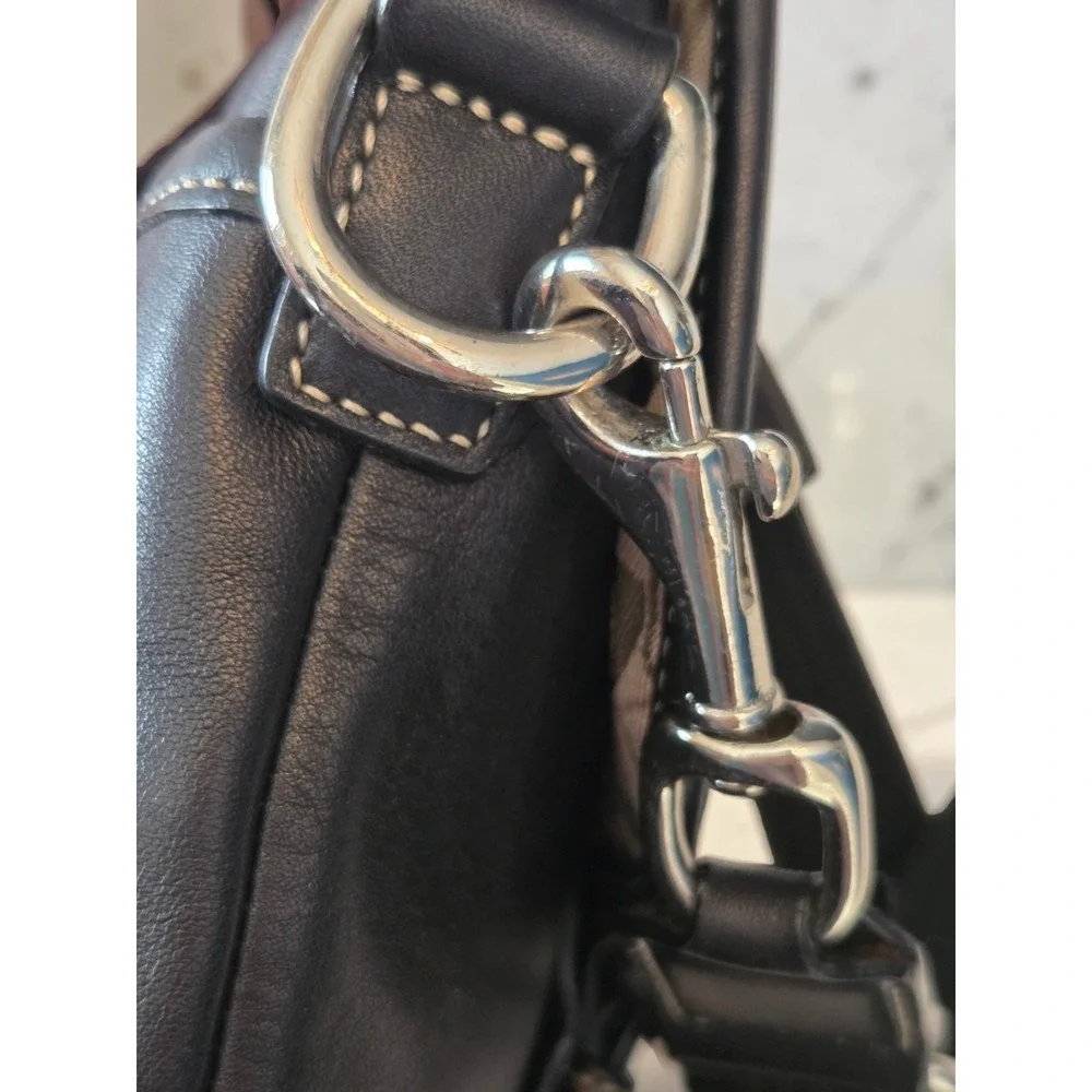 Vintage 2005 Coach Soho‎ Buckle Flap Crossbody Bag 4786 Black Leather Y2K